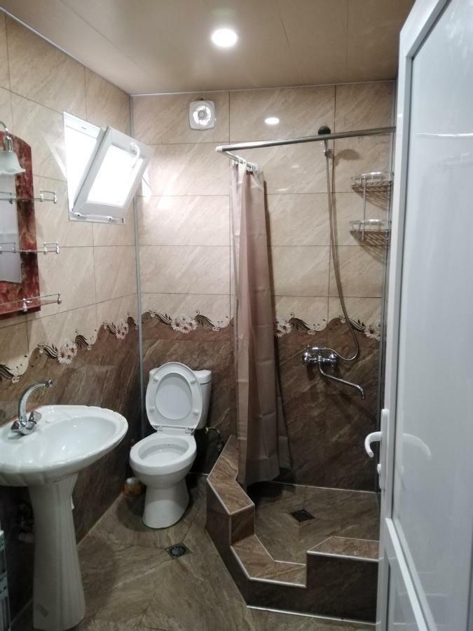 Hotel Elco Zugdidi Zewnętrze zdjęcie